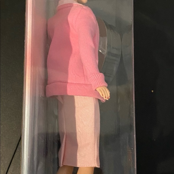 Barbie Grease “Frenchy” 30th Anniversary Pink Label - Picture 4 of 8